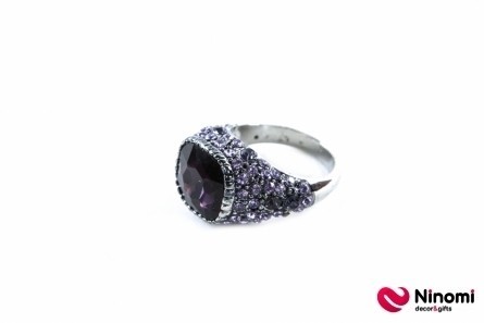 Каблучка "Purple sapphire" - Фото