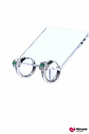 Сережки-кільця "XUPING" з зеленим кристалом у срібній оправі - Фото
