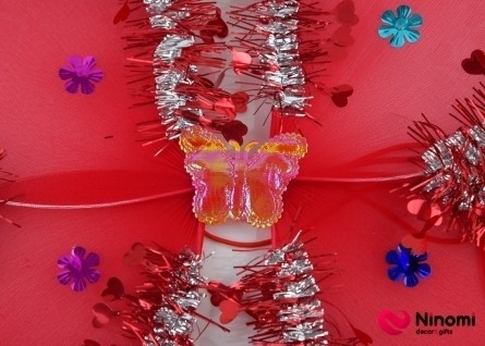 Набор «Крыло Бабочки» с дождиком красный - Фото