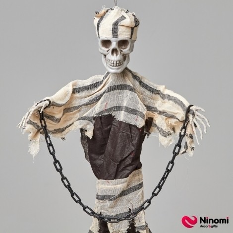 Подвесной декор "Скелет узника в цепях" - Фото